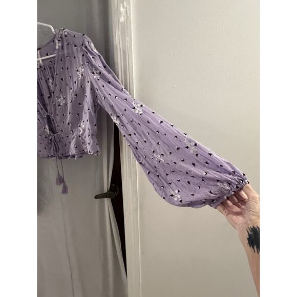 Free People La Rose Embroidered Cropped Blouse Top Cutout Ruffle Lilac Sz S Boho - Picture 4 of 8